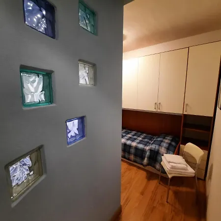 3 Nel Cuore Del Centro Storico In Piazza Delle Erbe Appartamento